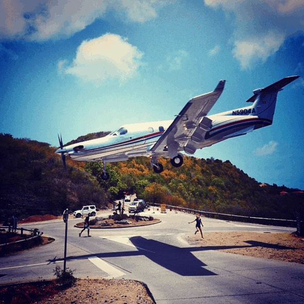 Top 7 St Barts Airport Landing Photos from Instagram 7 Instagram_sbdki